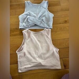 Bundle of xs Calvin Klein crop sport tops